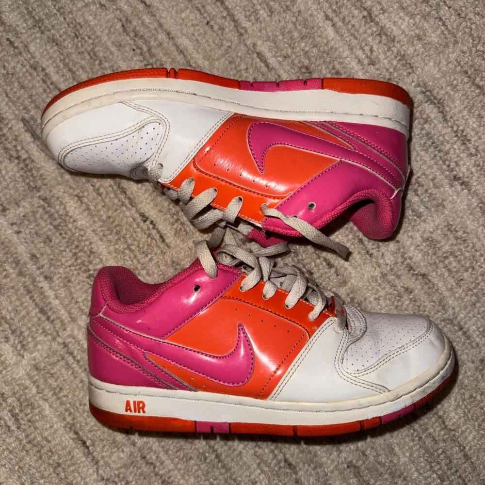 NIKE 2008 Prestige 2 Sneaker Orange Pink Size 6